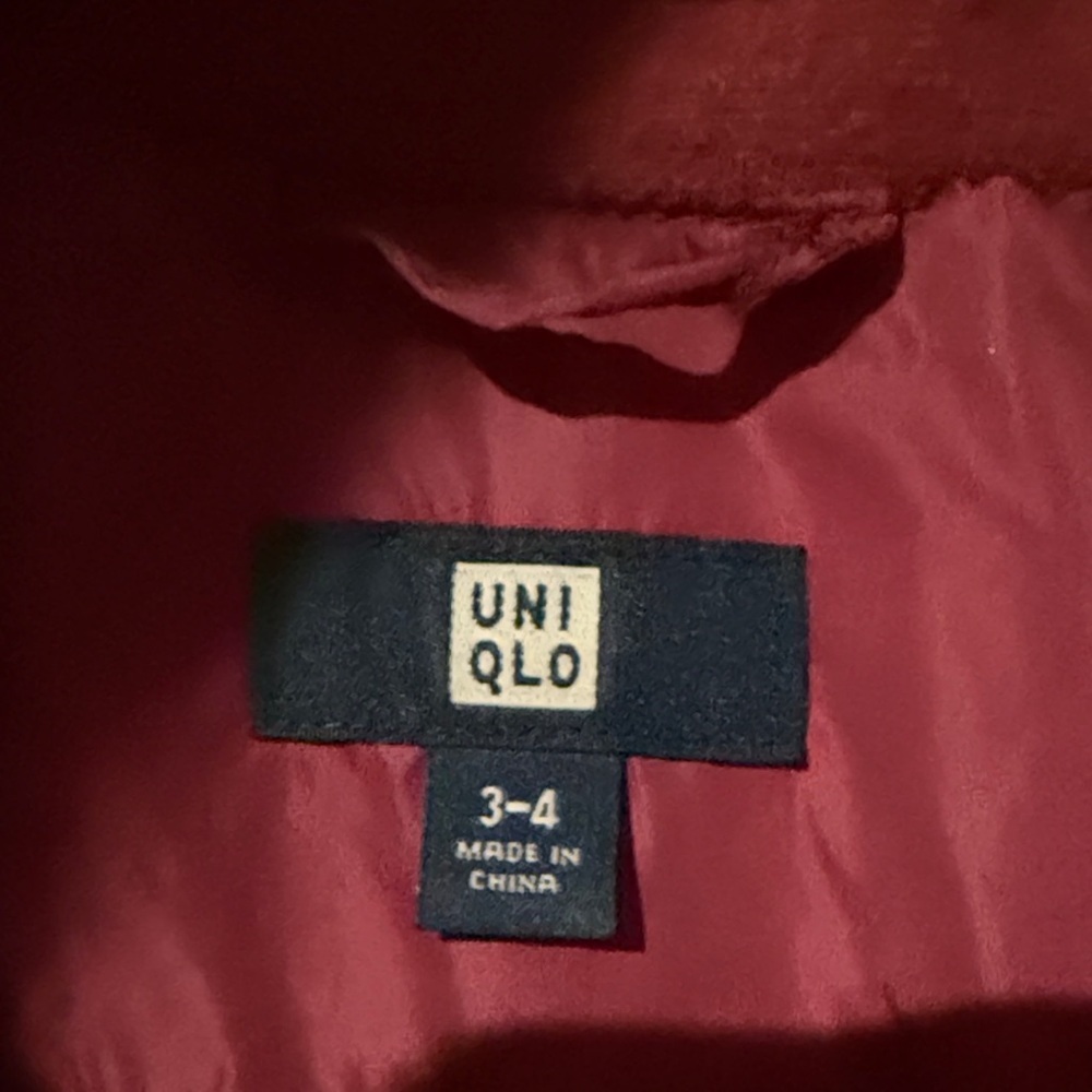 Uniqlo Kids Magenta Puffer Jacket with Faux Fur Hood - Picture 2 of 5